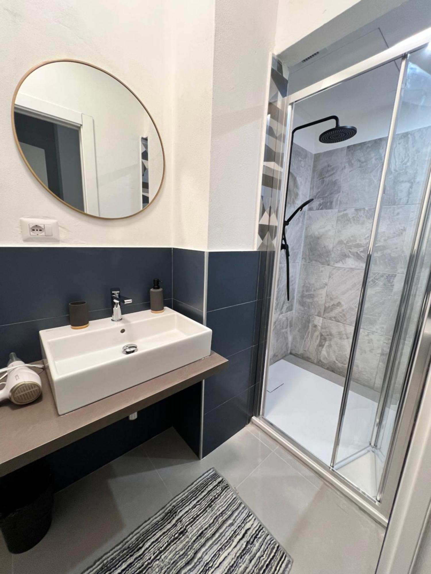 Room 12 Milano Екстериор снимка